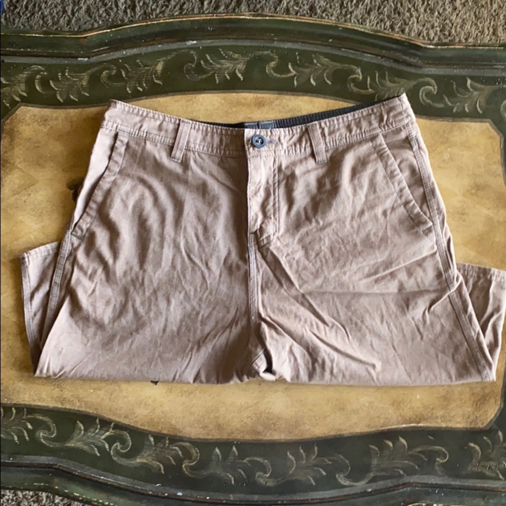 Brown O’Neil lightweight hybrid shorts